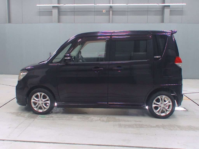 SUZUKI SOLIO 2012