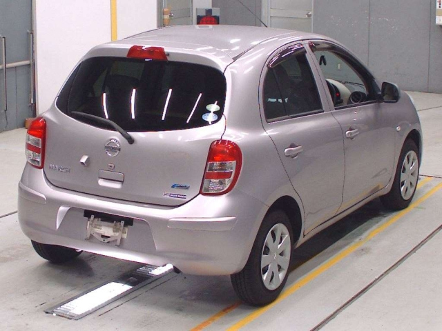 NISSAN MARCH 2011