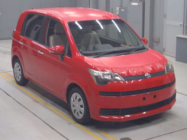 TOYOTA SPADE 2012