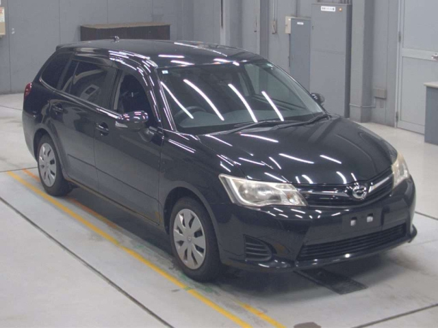 TOYOTA COROLLA FIELDER 2013