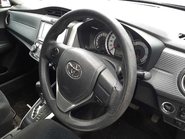 TOYOTA COROLLA FIELDER 2013