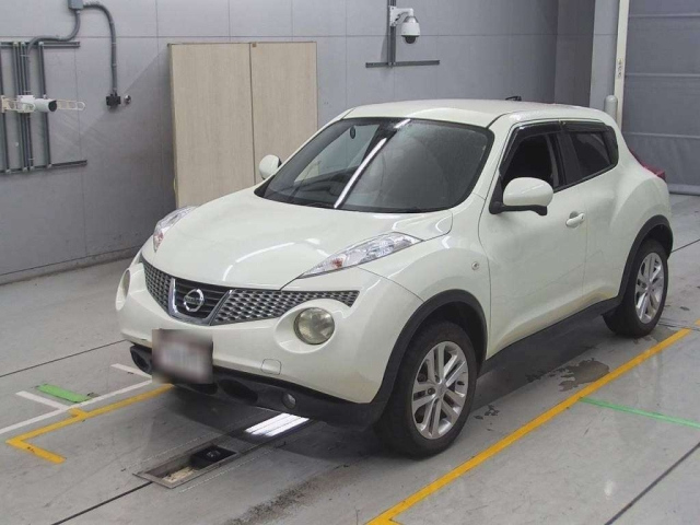 NISSAN JUKE 2012