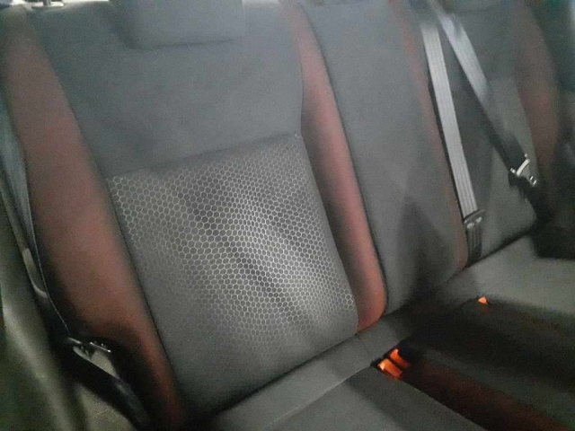 NISSAN JUKE 2012