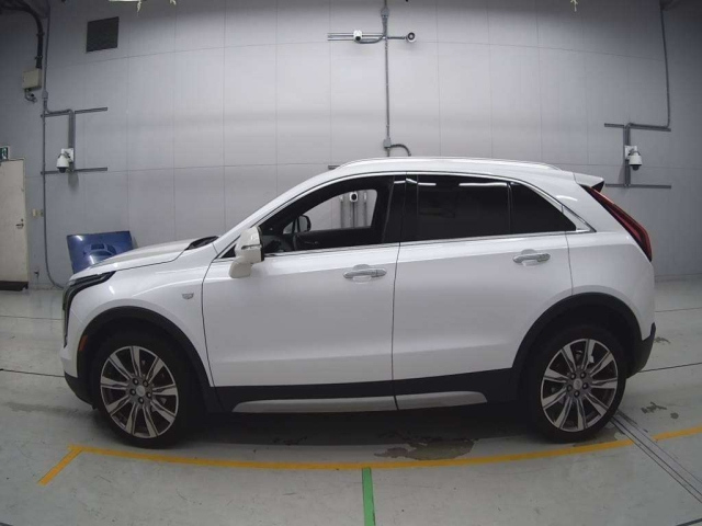 GM CADILLAC XT4 2022