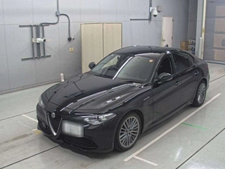 ALFAROMEO GIULIA 2018