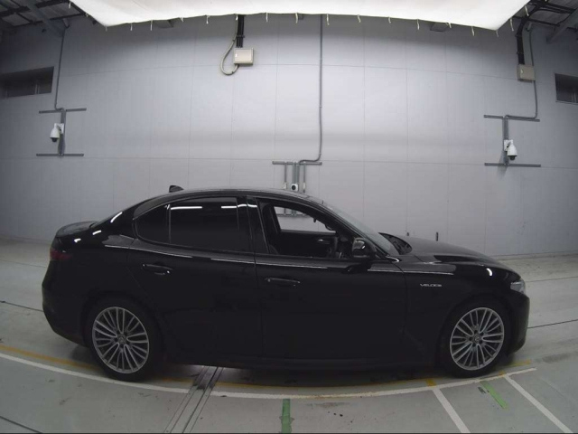 ALFAROMEO GIULIA 2018