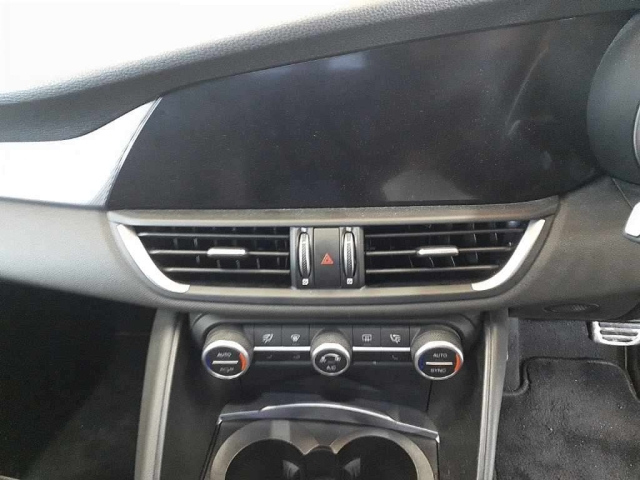 ALFAROMEO GIULIA 2018