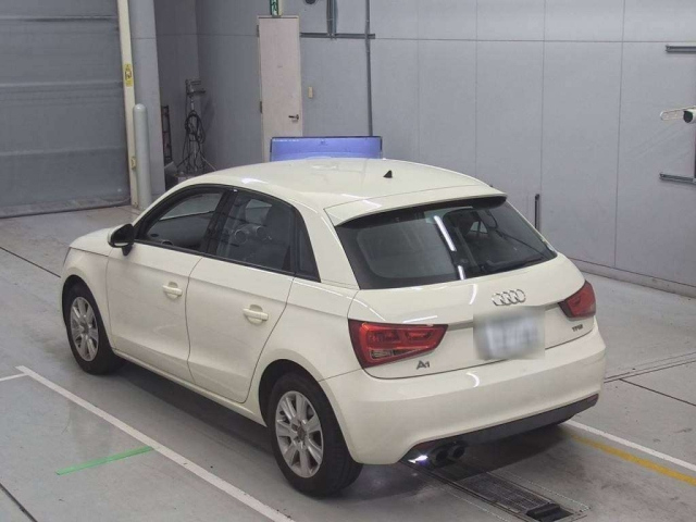 AUDI A1 2012