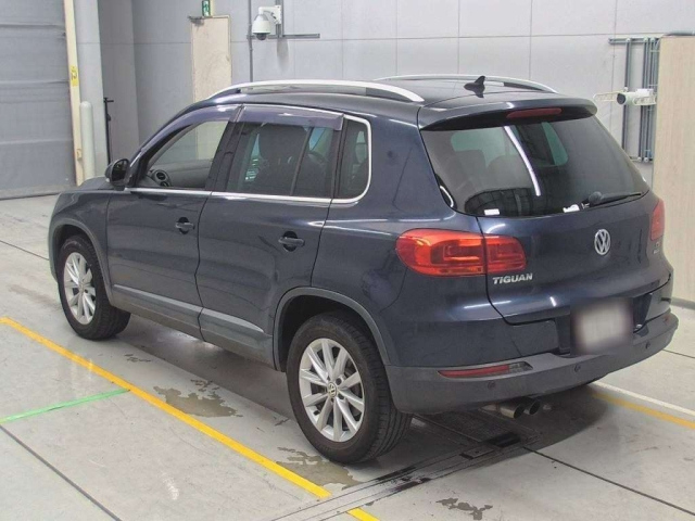 VOLKSWAGEN TIGUAN 2014