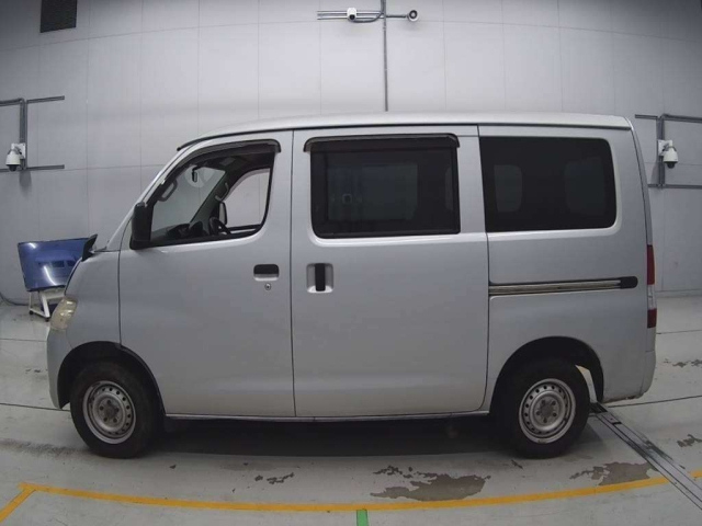 TOYOTA TOWN ACE VAN 2014