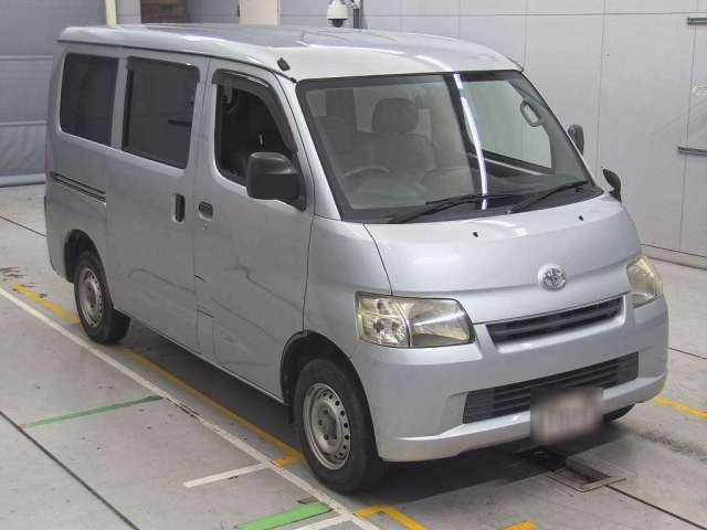 TOYOTA TOWN ACE VAN 2014