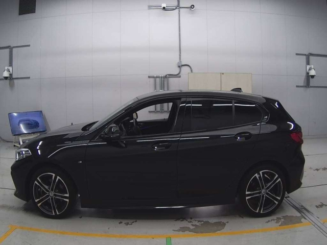BMW 1 SERIES 2022