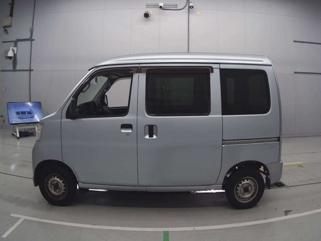 DAIHATSU HIJET VAN 2017