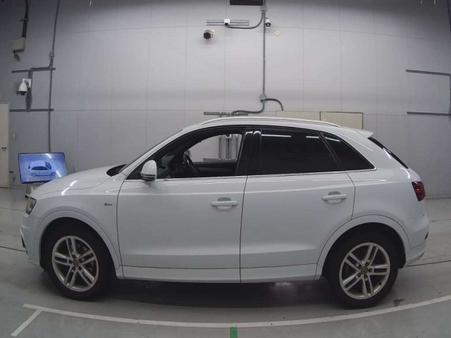 AUDI Q3 2014