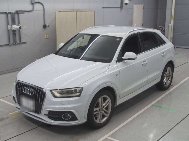 AUDI Q3 2014