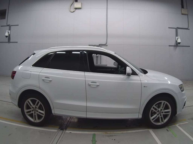AUDI Q3 2014