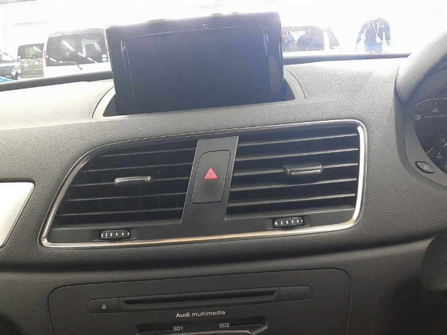 AUDI Q3 2014