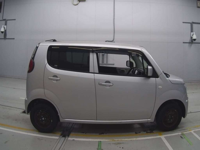 SUZUKI MRWAGON 2012