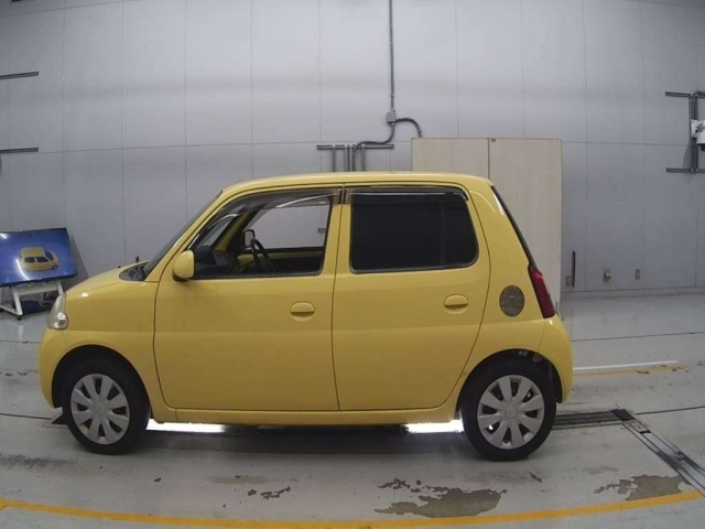 DAIHATSU ESSE 2008