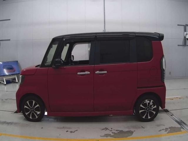 HONDA N BOX 2019