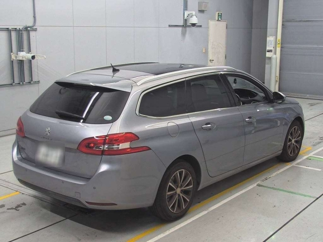 PEUGEOT 308 2015