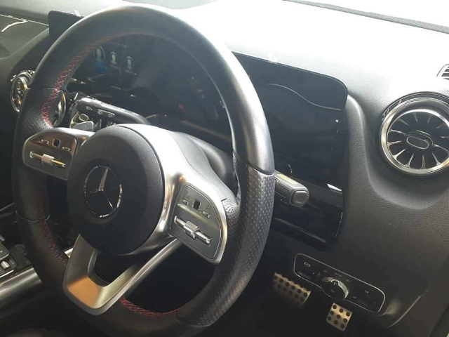 MERCEDES BENZ B CLASS 2021