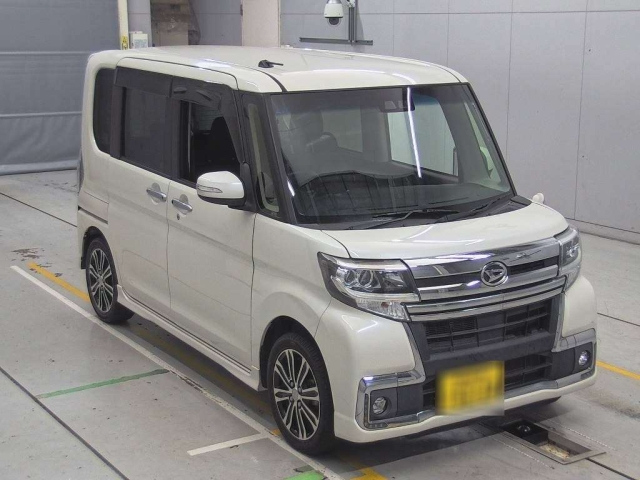 DAIHATSU TANTO 2017