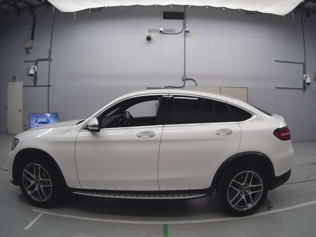 MERCEDES BENZ GLC CLASS 2018