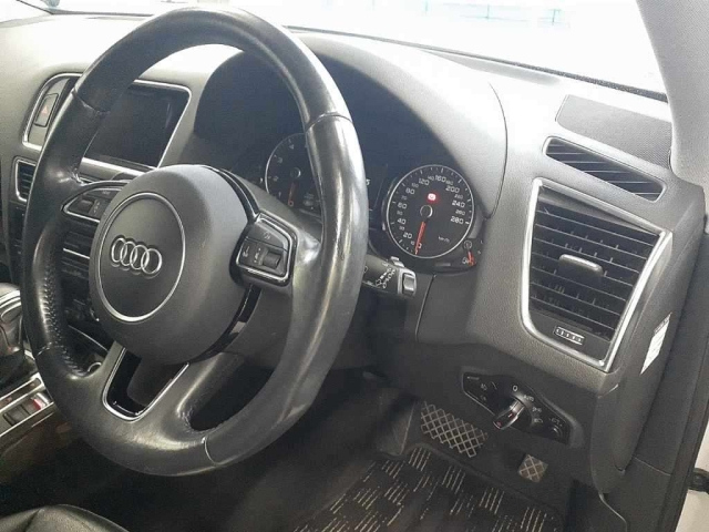 AUDI Q5 2015