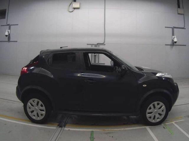 NISSAN JUKE 2012
