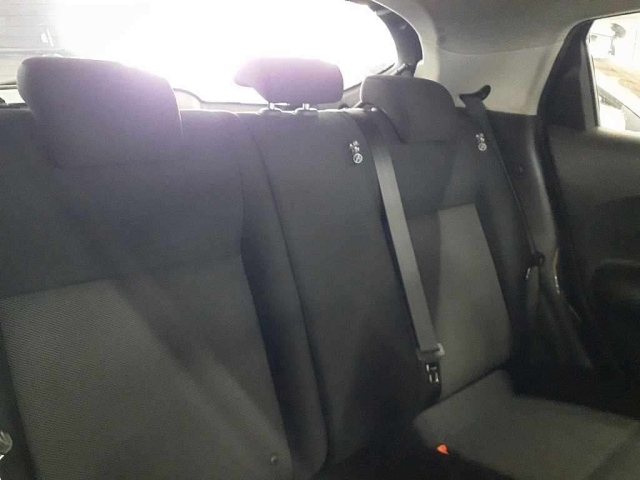 NISSAN JUKE 2012