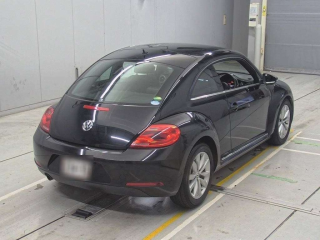 VOLKSWAGEN THE BEETLE 2012