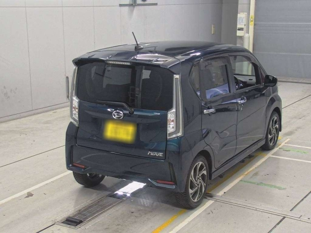 DAIHATSU MOVE 2021