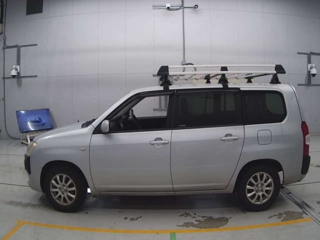 TOYOTA SUCCEED 2014