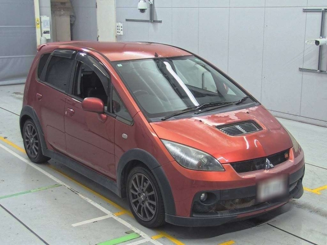 MITSUBISHI COLT 2011