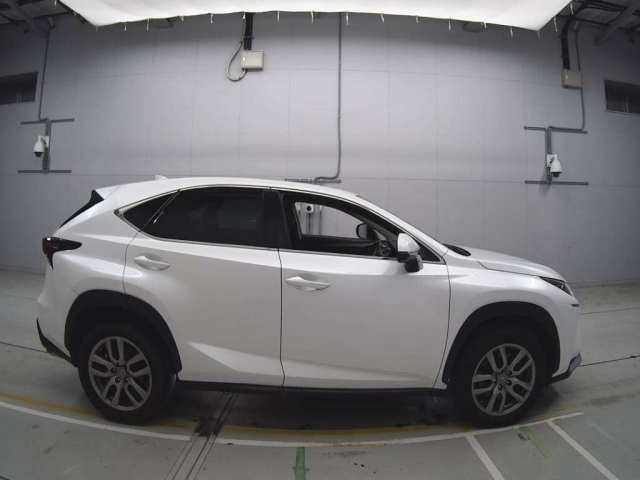 LEXUS NX 2014