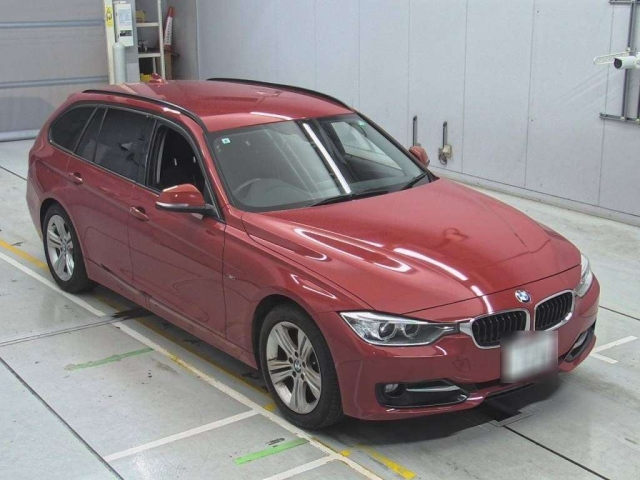 BMW 3 SERIES 2013