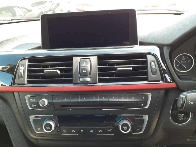 BMW 3 SERIES 2013