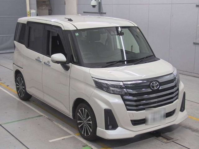 TOYOTA ROOMY 2022