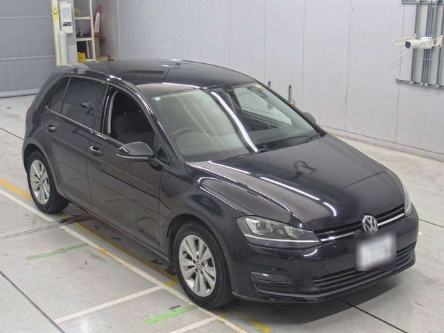 VOLKSWAGEN GOLF 2016