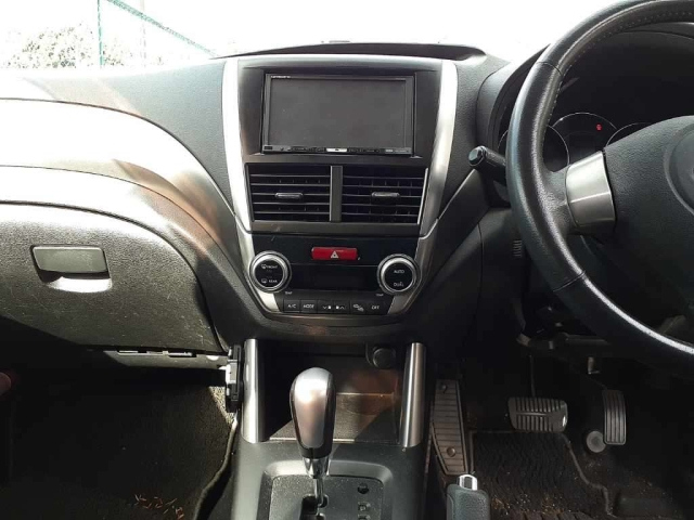 SUBARU FORESTER 2011
