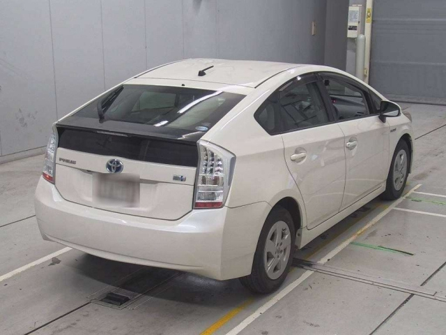 TOYOTA PRIUS 2010