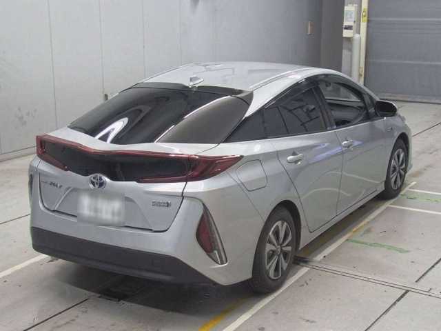 TOYOTA PRIUS PHV 2017