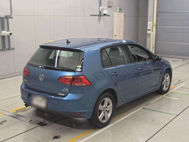 VOLKSWAGEN GOLF 2015