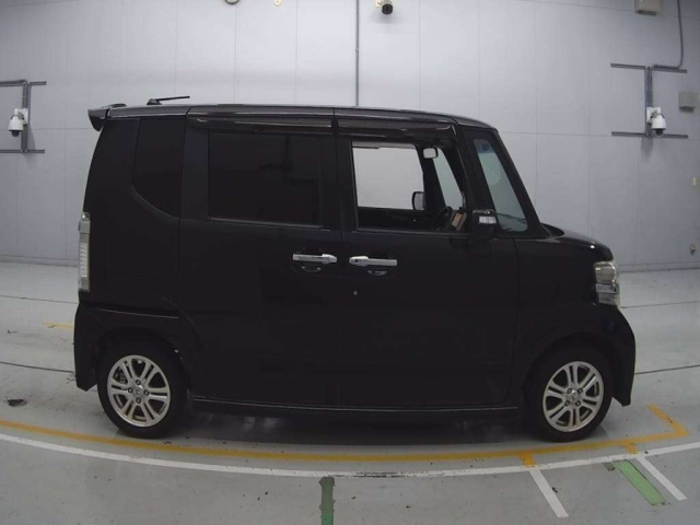 HONDA N BOX 2012