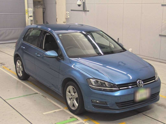 VOLKSWAGEN GOLF 2015