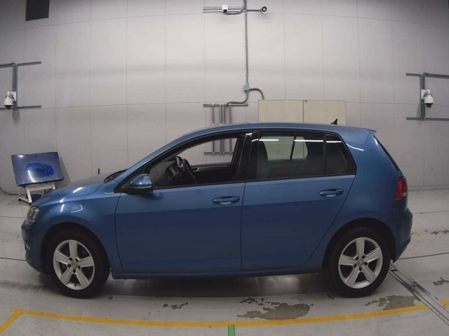 VOLKSWAGEN GOLF 2015