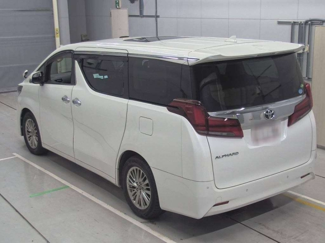 TOYOTA ALPHARD 2018