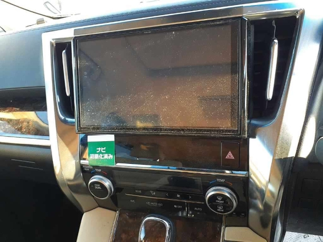 TOYOTA ALPHARD 2018
