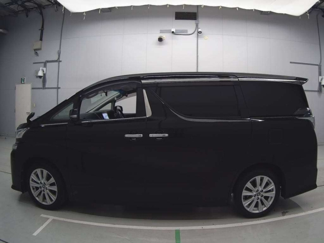 TOYOTA VELLFIRE 2015